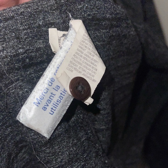 Lucky Brand Soft Men’s buttoned Henley grey with blue neckline accent - Picture 4 of 5